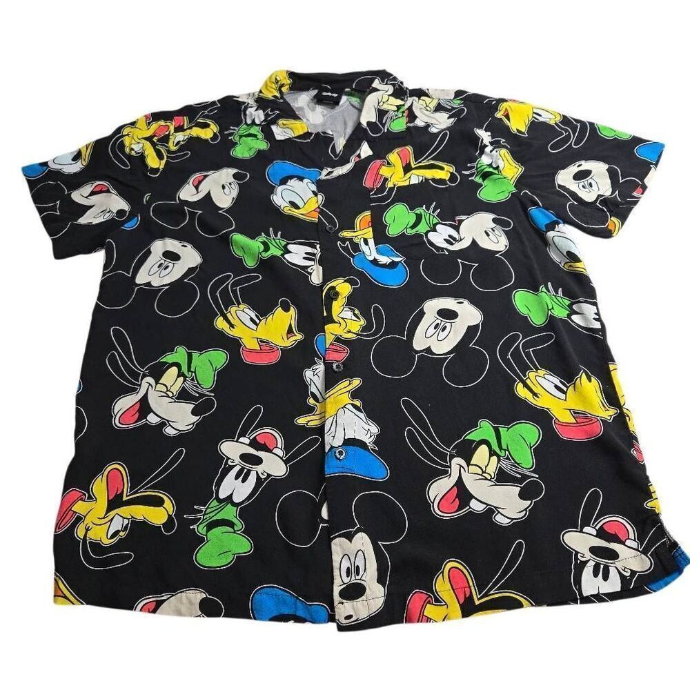 Disney Mickey Mouse buttondown shirt XL